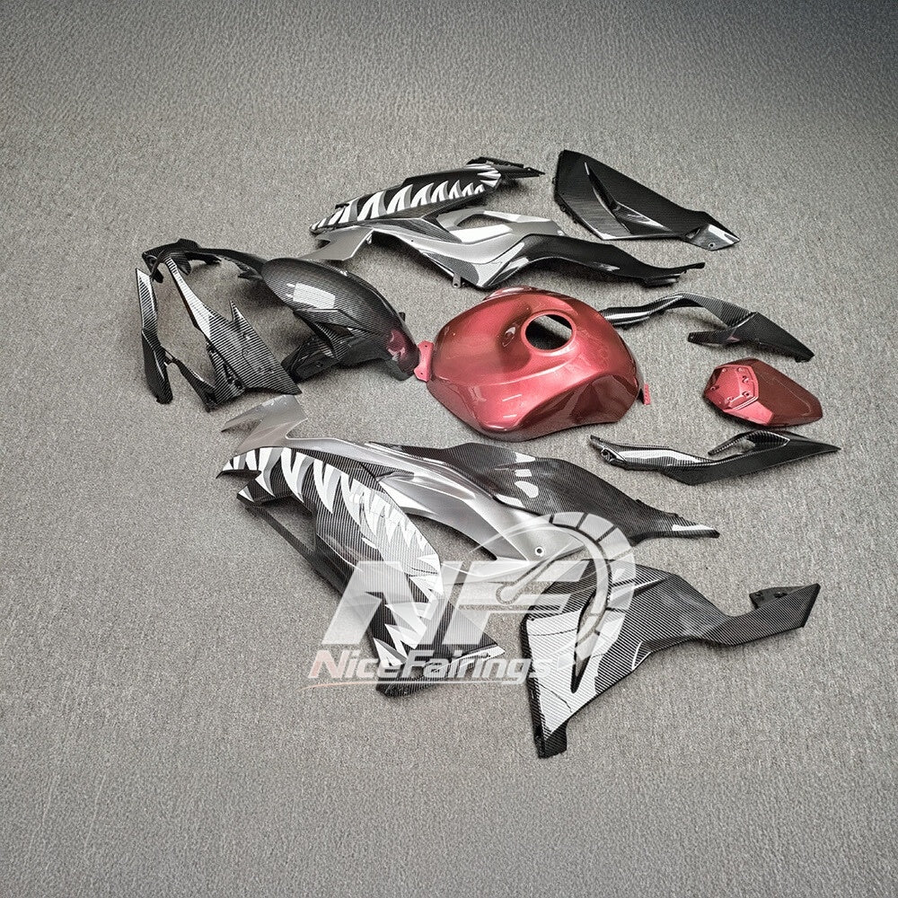For Kawasaki Ninja ZX-6R 636 2019-2023 Custom Fairings Lime Green Signature Edition | NiceFairings - side angle image
