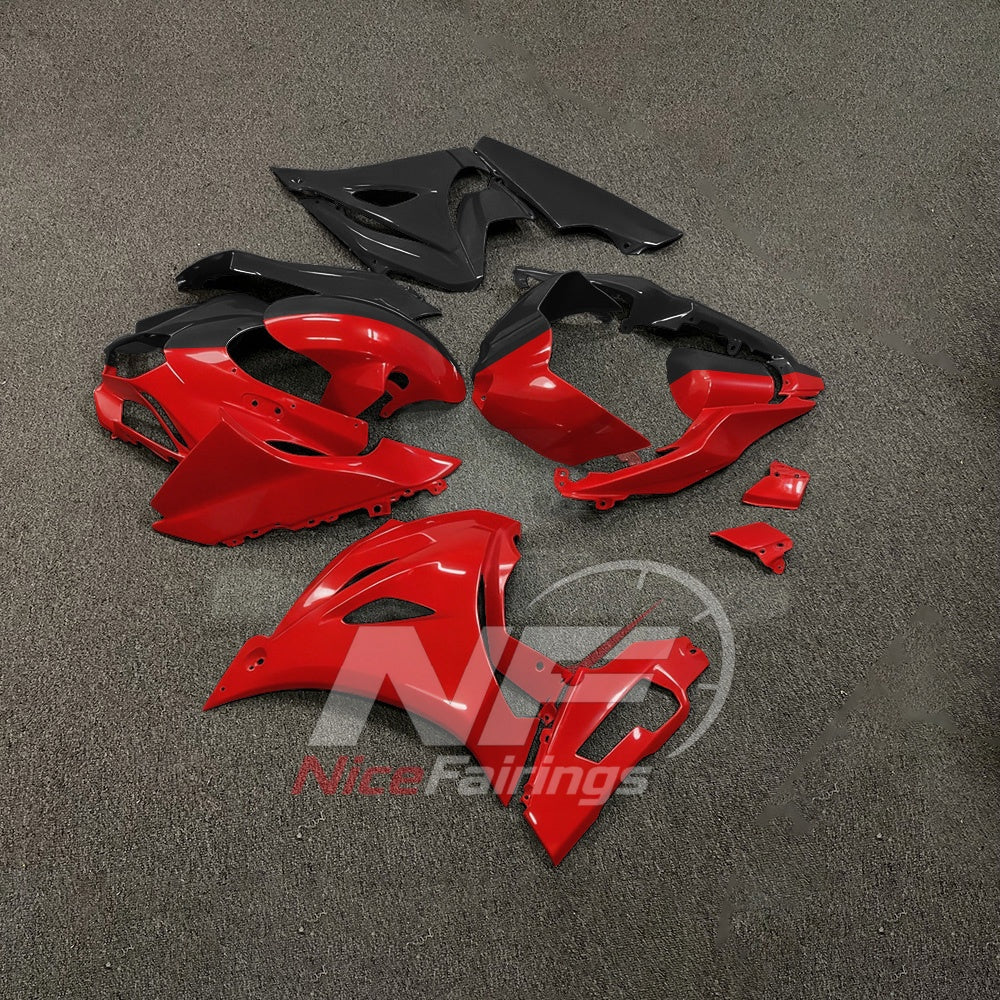 For Suzuki GSXR1000 K17 17-26 ABS Body Kit Red Black Street Track Fairings | NiceFairings - side angle image