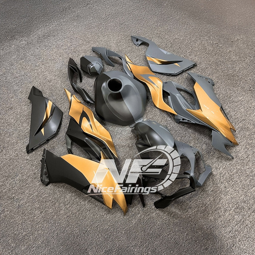 Ninja ZX6R 636 2019-2023 Sportbike Plastics Red Black Tank Cover | NiceFairings - side angle image