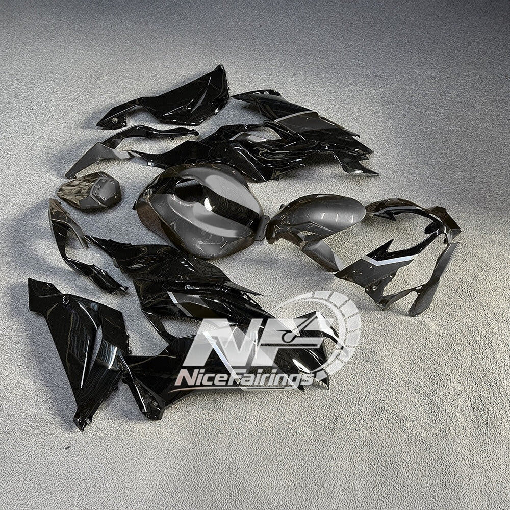Ninja ZX6R 636 2019-2023 Sportbike Plastics Track Edition Tank Cover | NiceFairings - side angle image