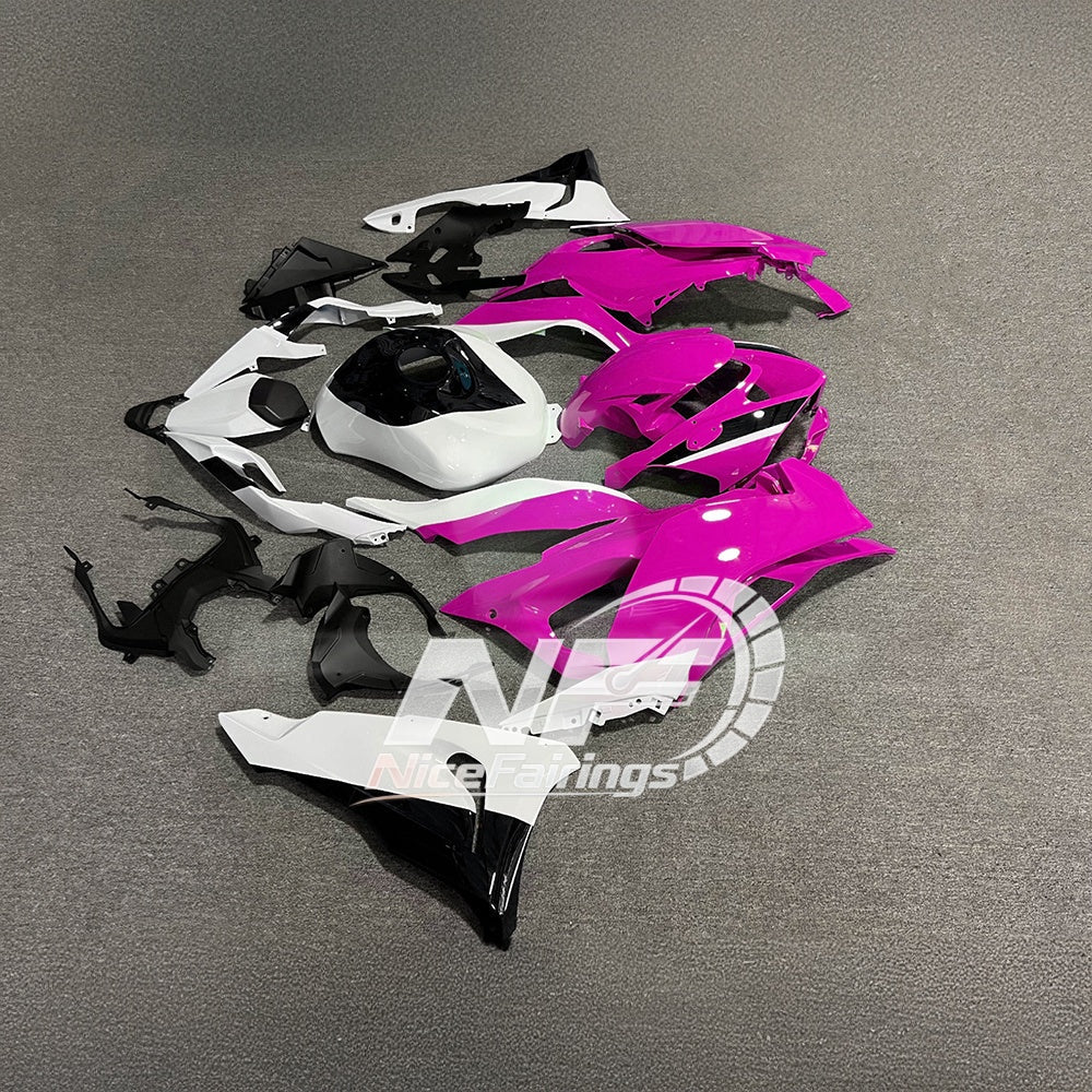 For Kawasaki Ninja ZX-6R 636 2024-2025 Custom Fairings White Blue Tank Cover | NiceFairings - side angle image