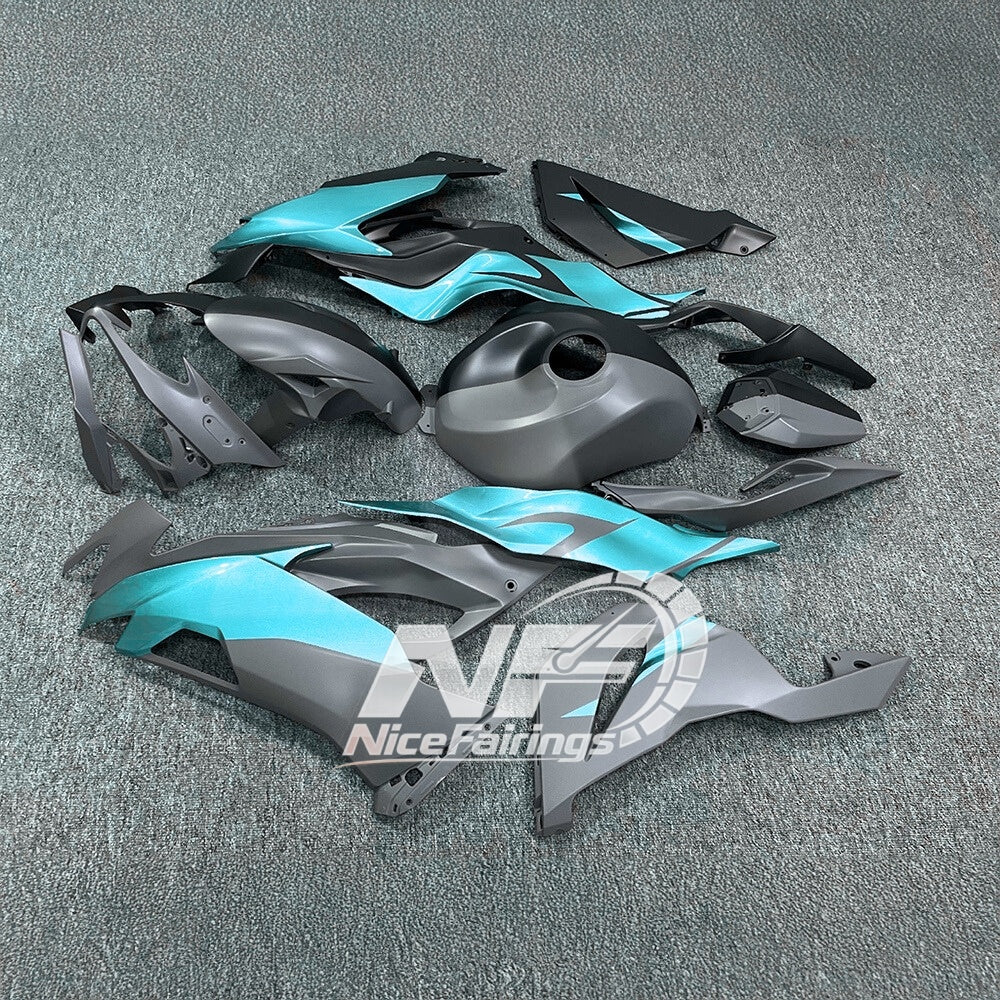 Kawasaki Ninja ZX-6R 636 2019-2023 Custom Fairings Blue Silver Tank Cover | NiceFairings - rear angle image