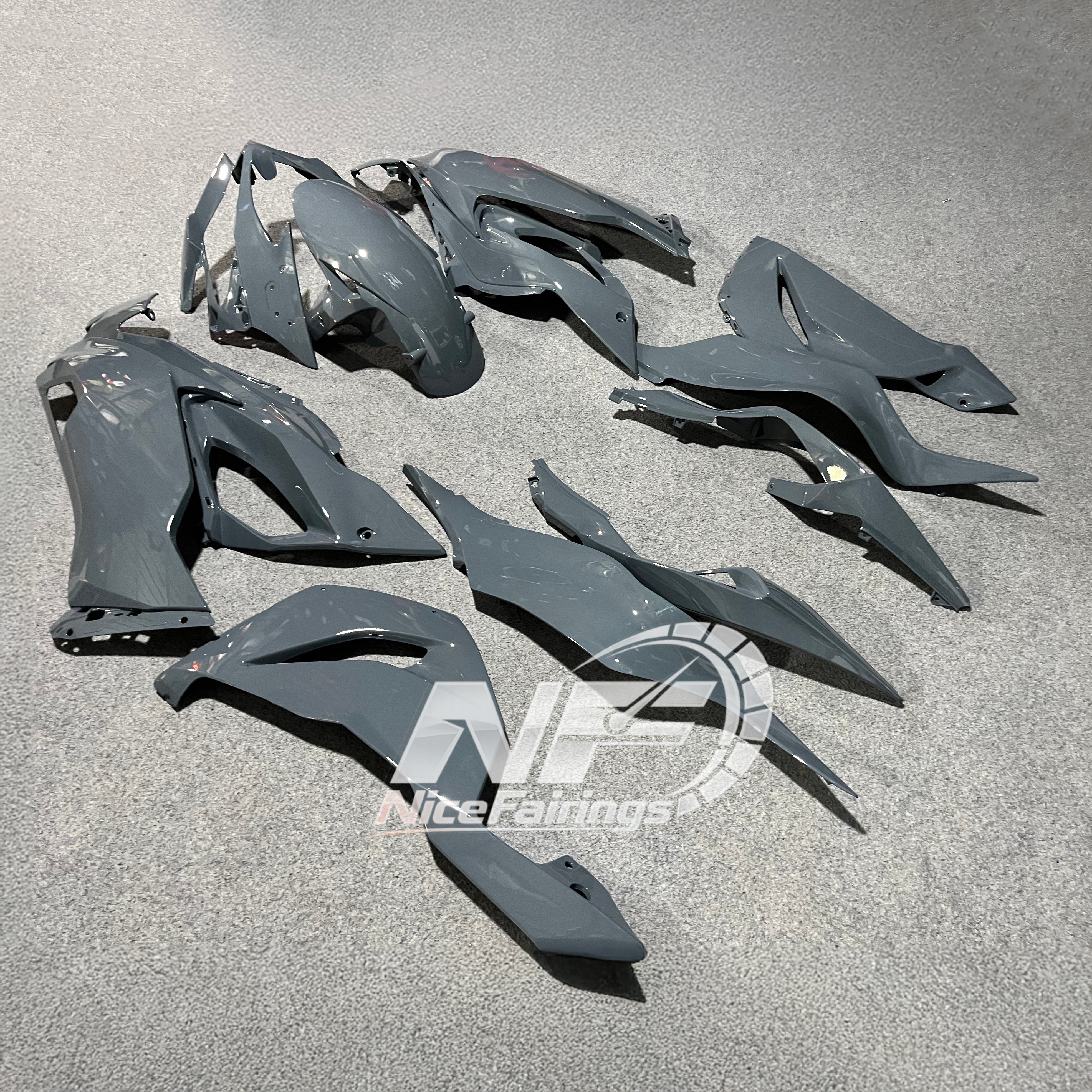 Ninja ZX6R 636 2019-2023 Sportbike Plastics Green Black | NiceFairings - rear angle image