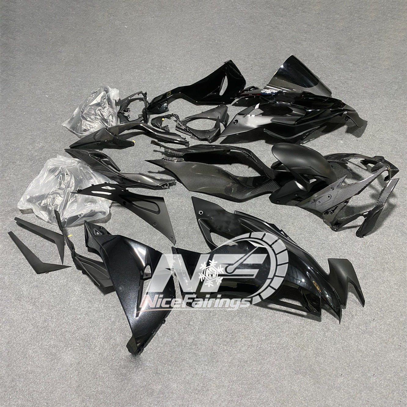 Kawasaki ZX6R 636 2019-2023 ABS Fairing Kit Red Black | NiceFairings - rear angle image