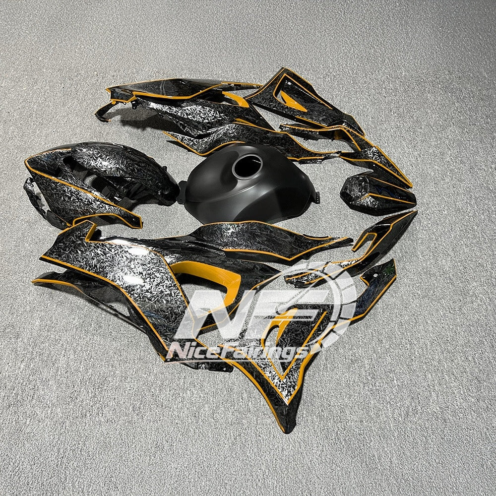 For Kawasaki Ninja ZX-6R 636 2024-2025 Custom Fairings Lime Green Signature Edition | NiceFairings - rear angle image
