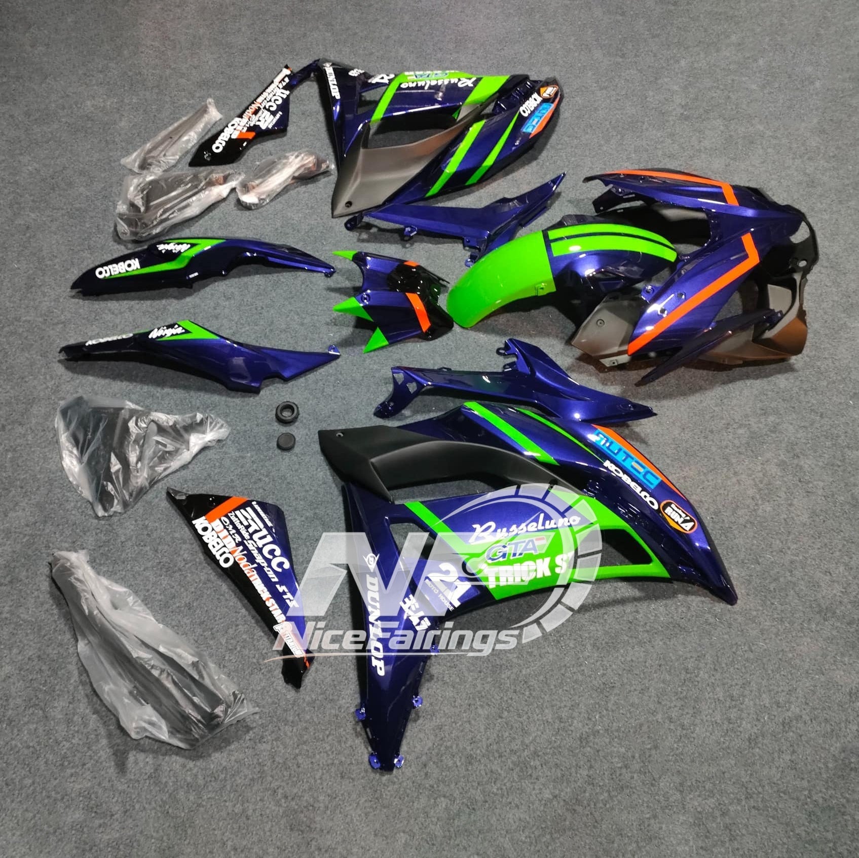 Ninja 650 2017-2019 Painted ABS Fairing Body Kit green blue tank-cover | NiceFairings - rear angle image