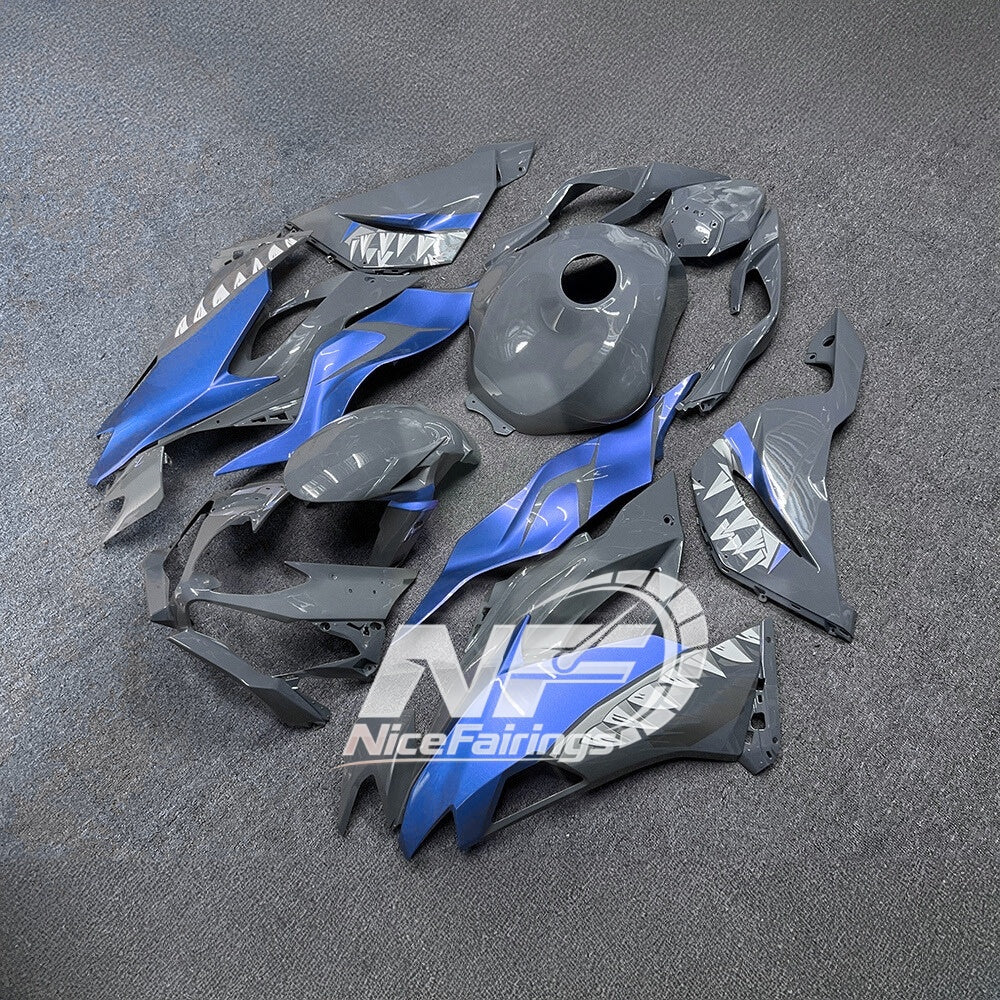 For Kawasaki Ninja ZX-6R 636 2019-2023 Custom Fairings White Blue Premium Edition | NiceFairings - rear angle image