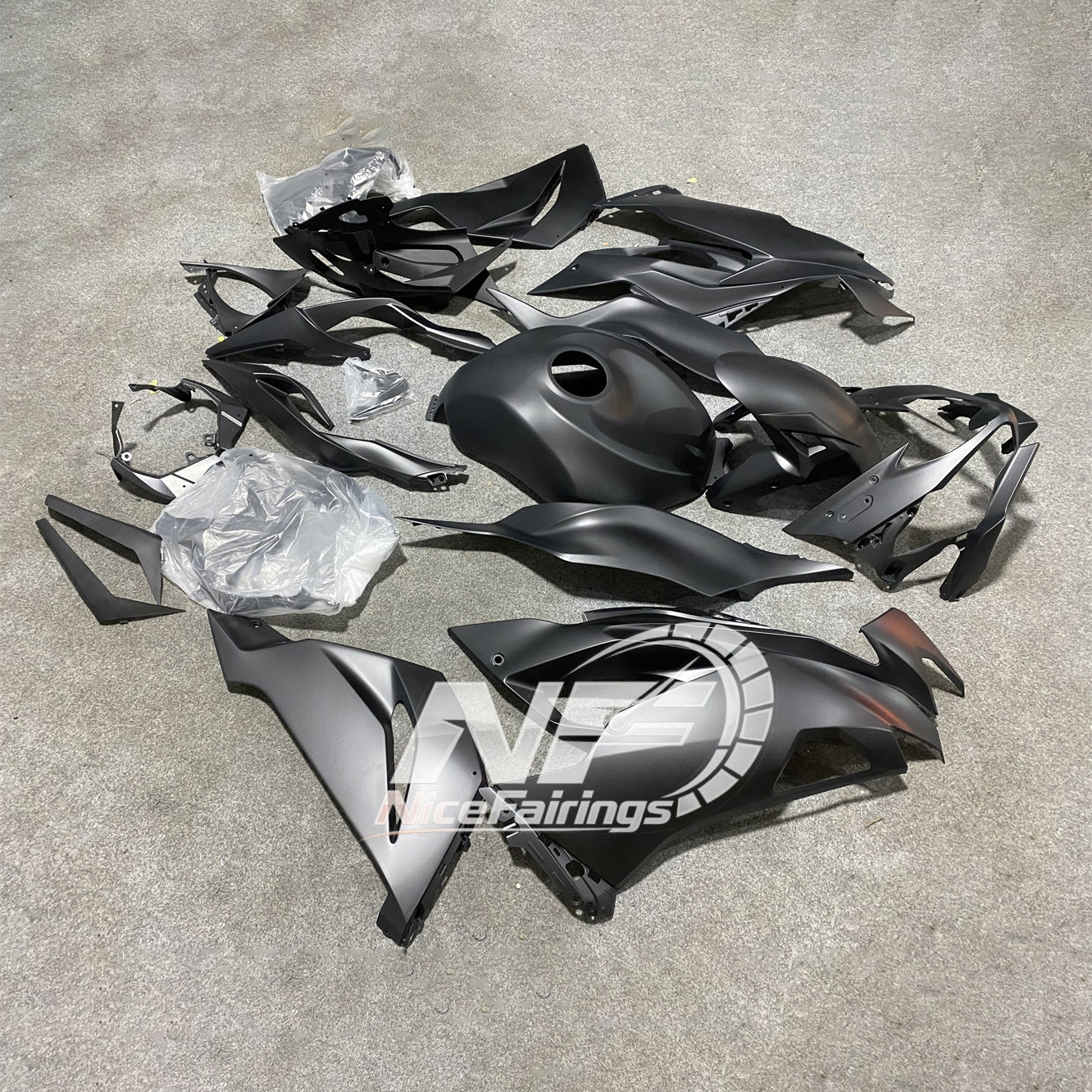 Kawasaki ZX-6R 636 2019-2023 Replacement Fairing Set Pearl White Tank Cover | NiceFairings - main product image