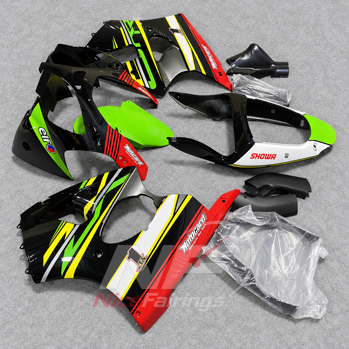 Kawasaki ZX6R 2000-2002 Black green yellow line graphic - angled view