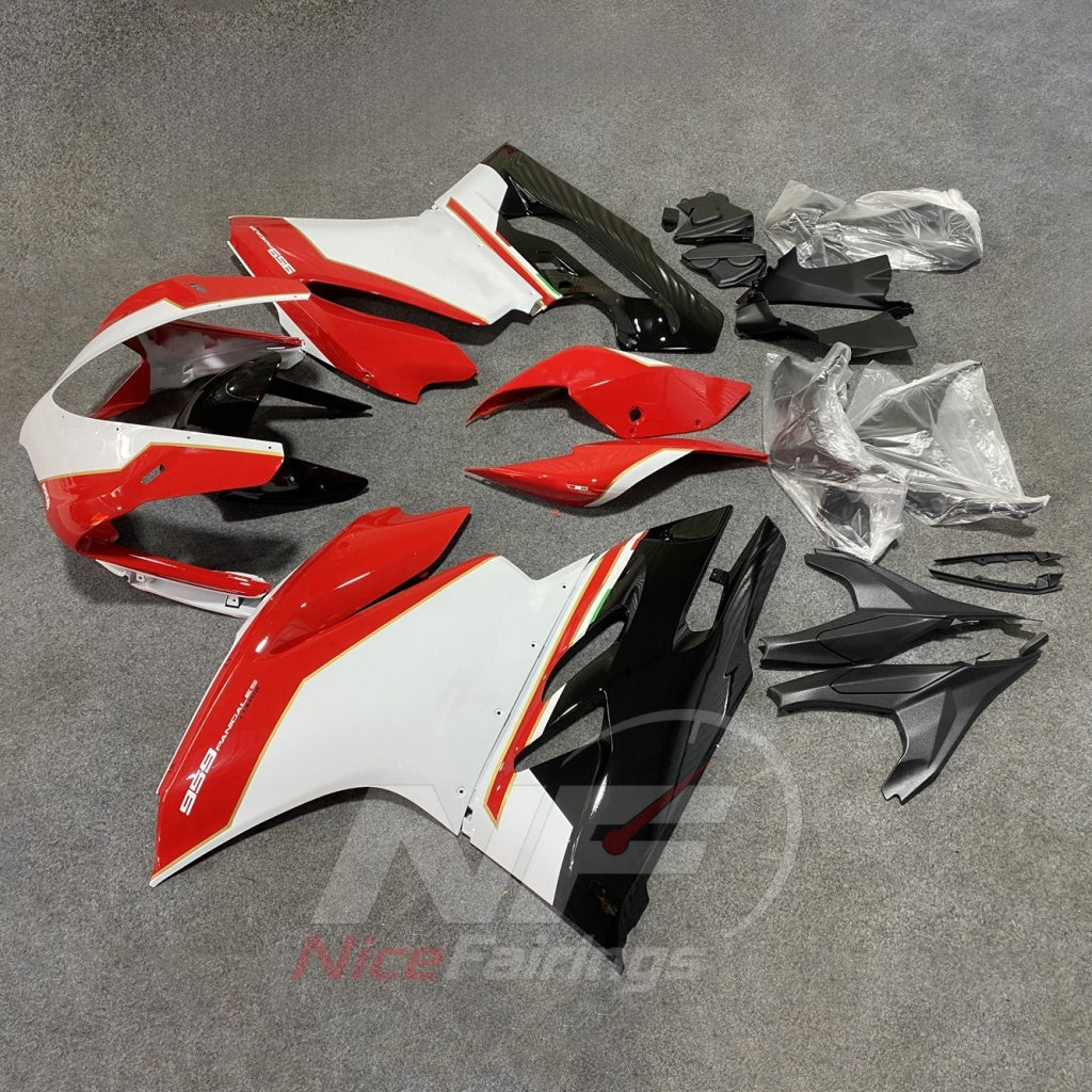 Custom Fairings Fit 2015-2019 DUCATI Panigale 959 1299 - ABS Plastic - Red White Carbon Fiber Look | NiceFairings - side angle image