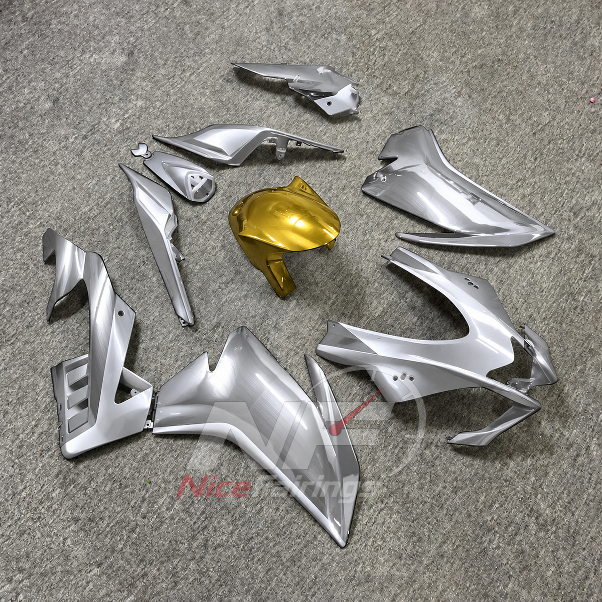 Fairings Kit Fits 2016-2020 APRILIA RSV4 1000 - ABS Bodywork - Silver | NiceFairings - side angle image