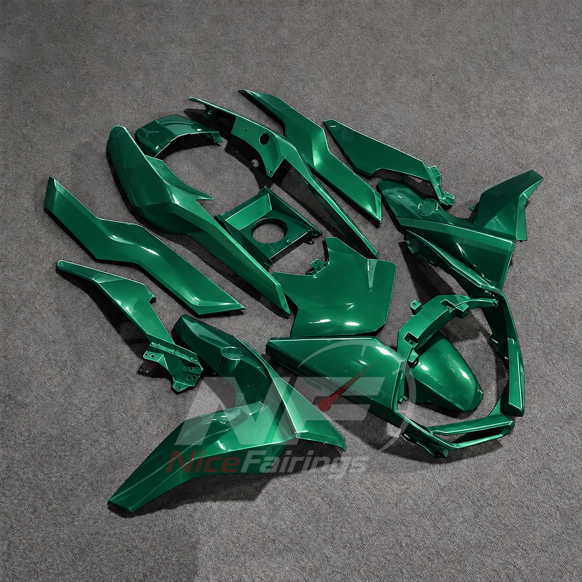 Fairing Kit Fits 2019-2025 BMW C400GT - Injection-Molded ABS Plastic - Emerald Green | NiceFairings - front angle image