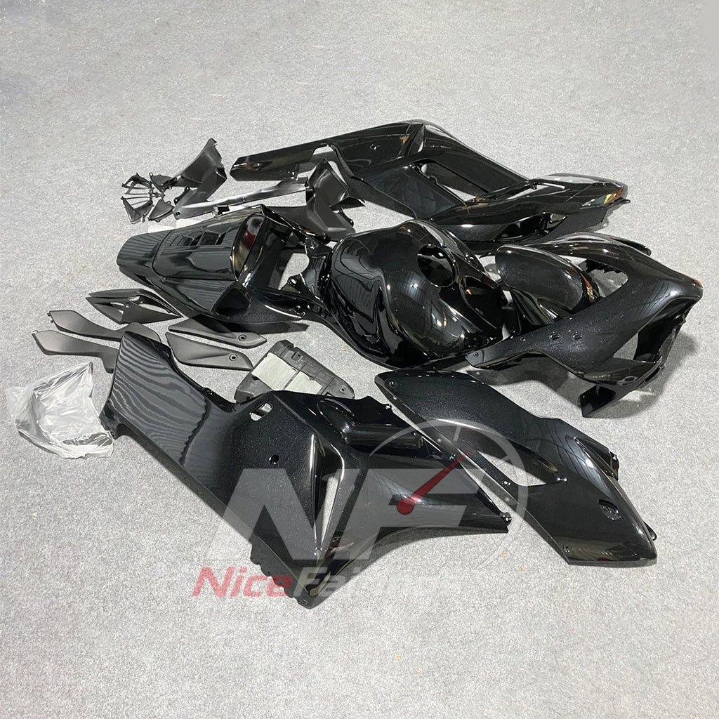 Aftermarket Black ABS Fairing Panel Kit Fits HONDA CBR1000RR 2004-2005 | NiceFairings - side angle image