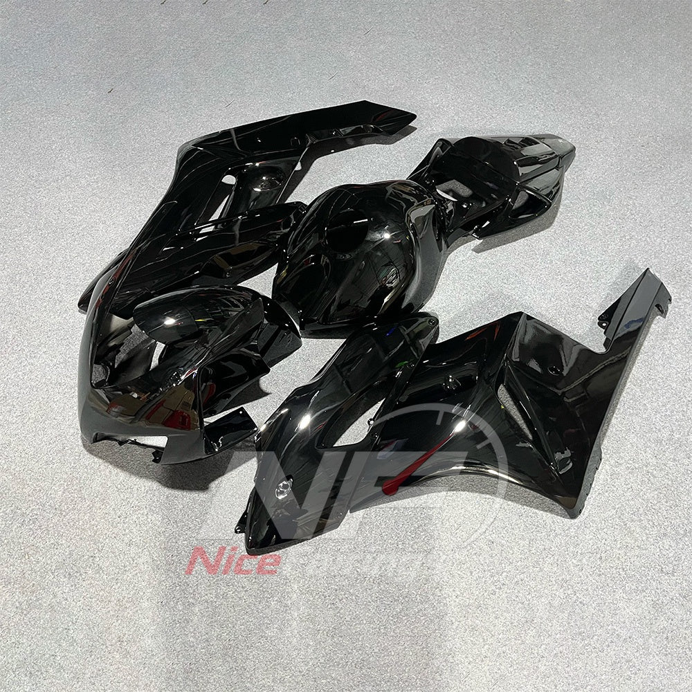 Replacement Black ABS Injection Fairing Kit Fits 2004-2005 HONDA CBR1000RR | NiceFairings - side angle image