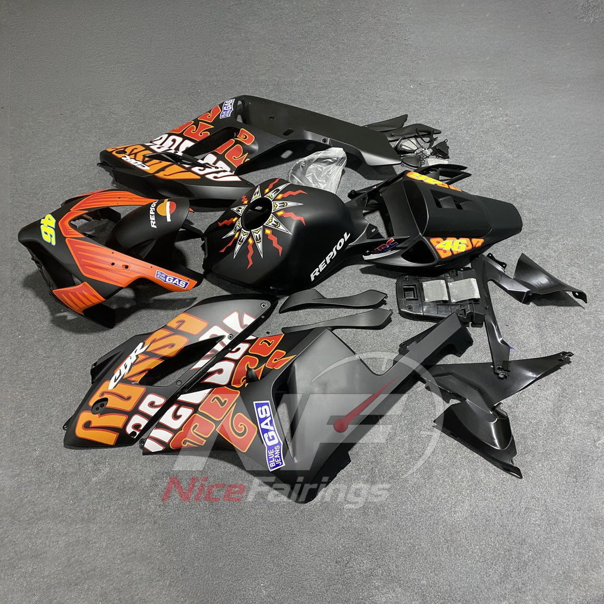 Painted ABS Plastic Cowling Kit Fits 2004-2005 HONDA CBR1000RR | NiceFairings - front angle image