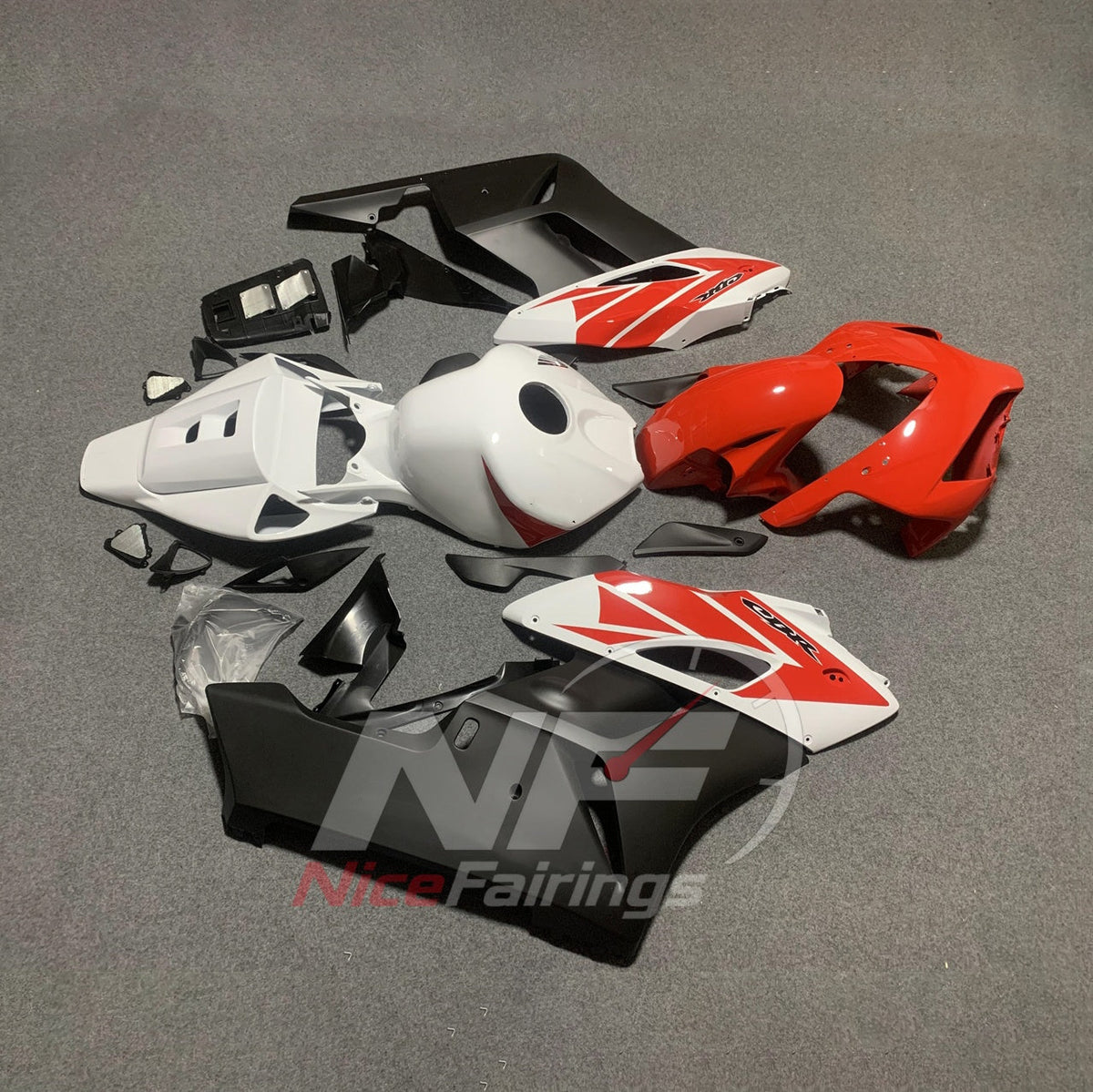 Custom-Painted Cowling Panel Set Fits HONDA CBR1000RR 2004-2005 | NiceFairings - side angle image