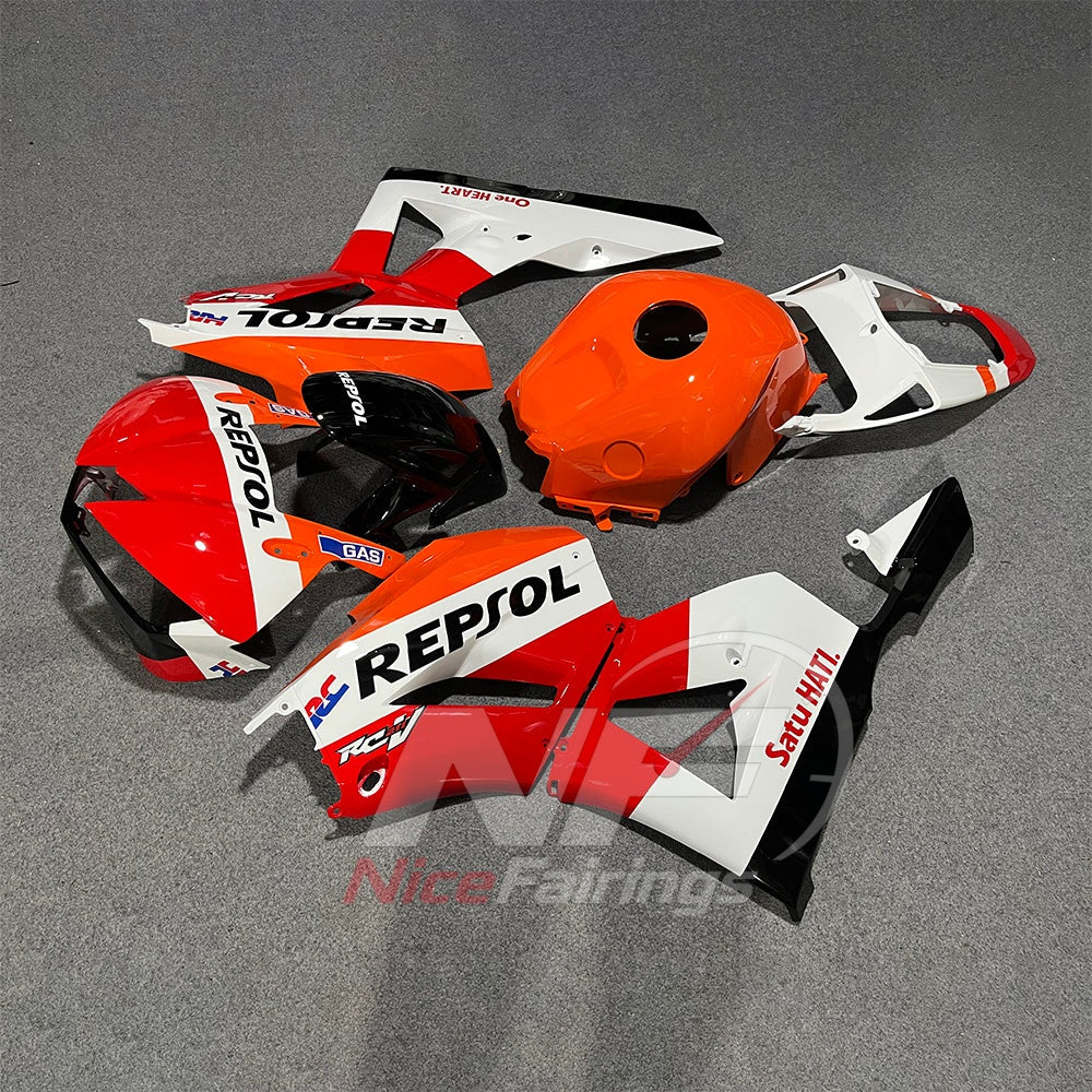 Painted Injection-Molded Fairing Set Fits HONDA CBR600RR F5 2013-2026 | NiceFairings - front angle image