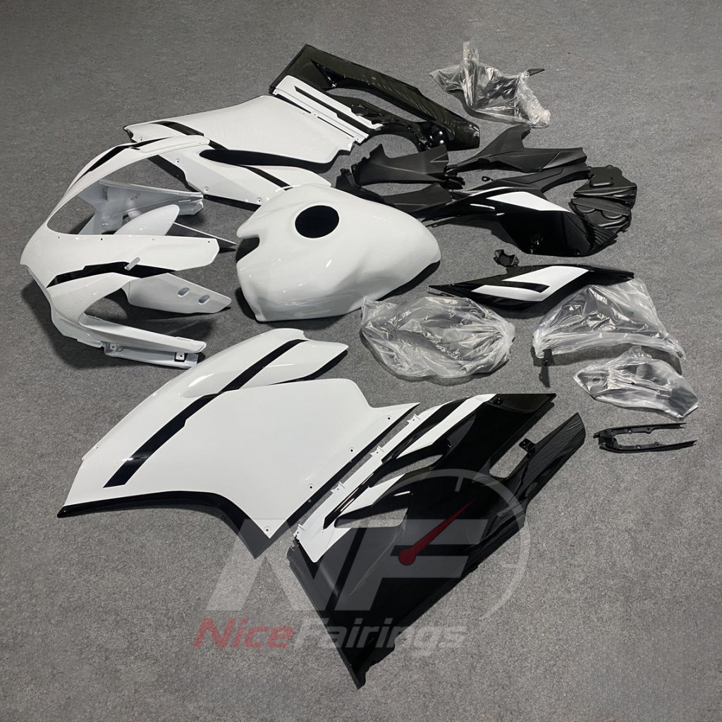 Motorcycle Fairing Kit Fits 2015-2019 DUCATI Panigale 959 1299 - ABS Plastic - White Black | NiceFairings - front angle image