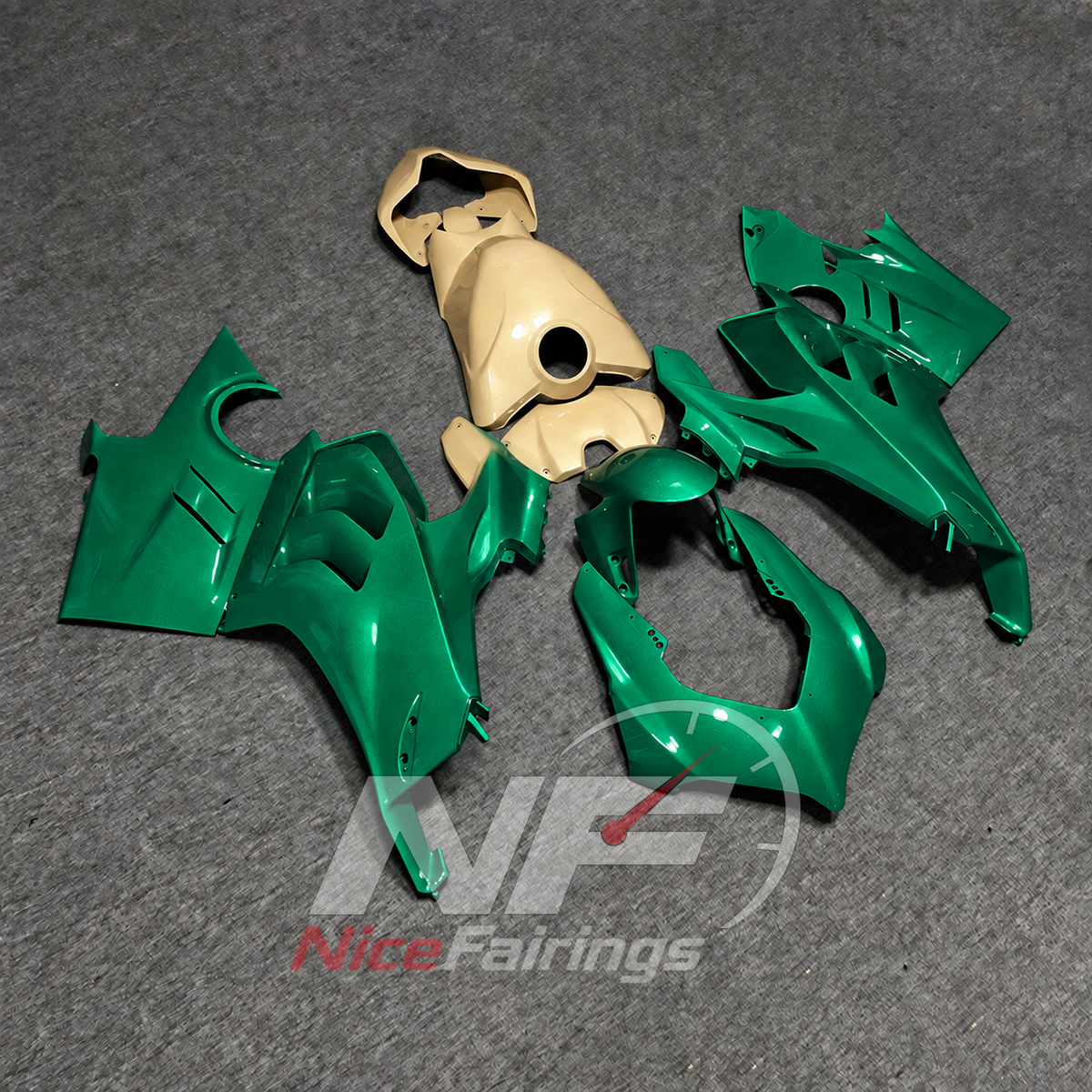 Glossy Finish Green ABS Plastic Bodywork Kit Fits DUCATI Panigale V4 V4S 2022-2024 | NiceFairings - side angle image