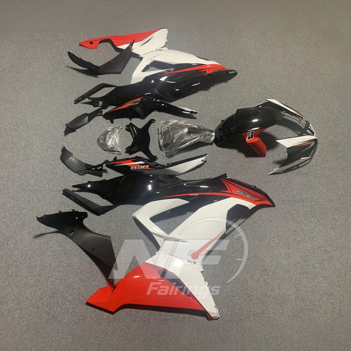 Aftermarket Sportbike Bodywork Set Fits 2013-2018 KAWASAKI ZX6R | NiceFairings - front angle image