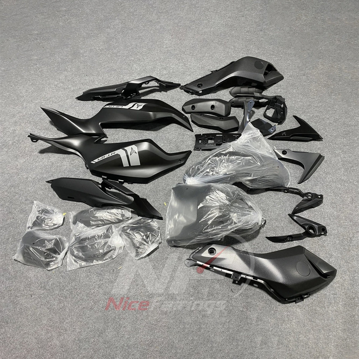 2014-2017 Yamaha MT-07 FZ-07 ABS fairing kit - Silver Black ABS Fairings - view 3