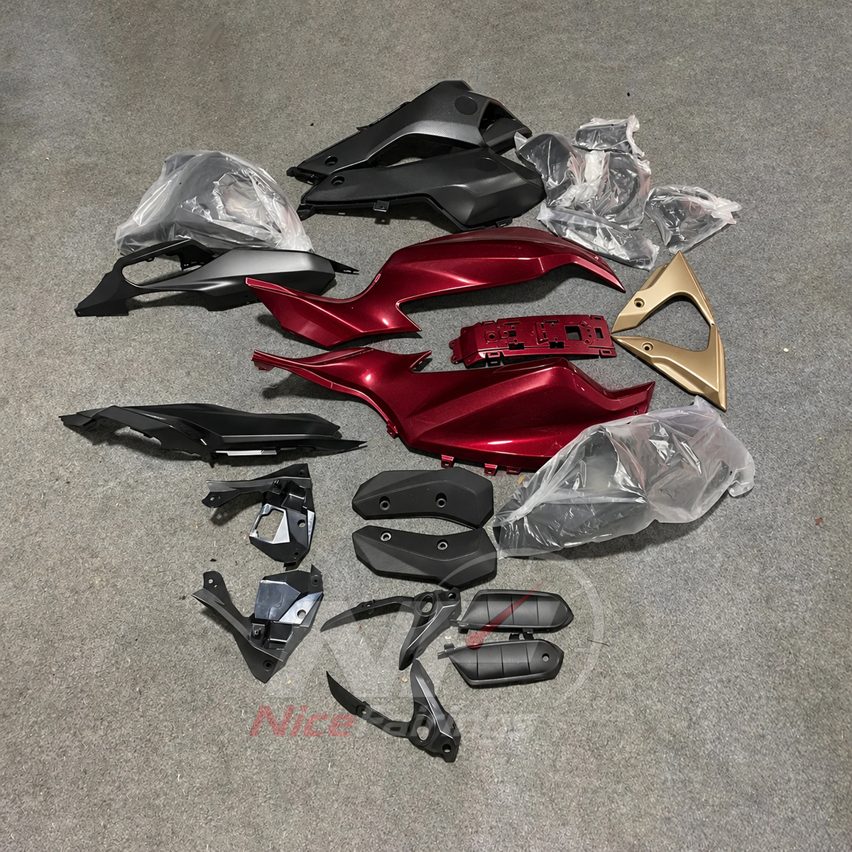 2014-2017 Yamaha MT-07 FZ-07 ABS fairing kit - Burgundy Gold ABS Bodywork - view 2