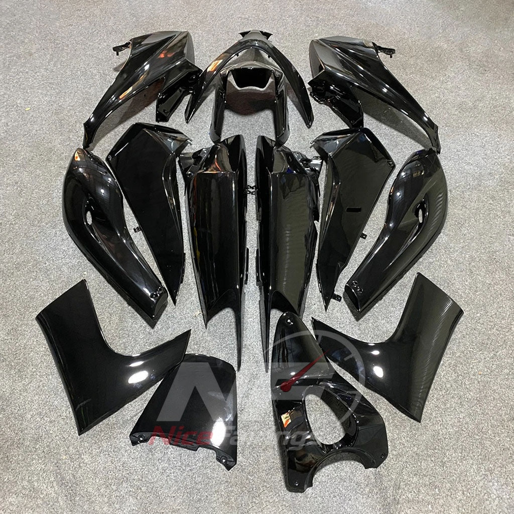 Aftermarket Fairing Kit Fits 2008-2011 YAMAHA TMAX500 - Scooter ABS Bodywork - Black Silver | NiceFairings - side angle image