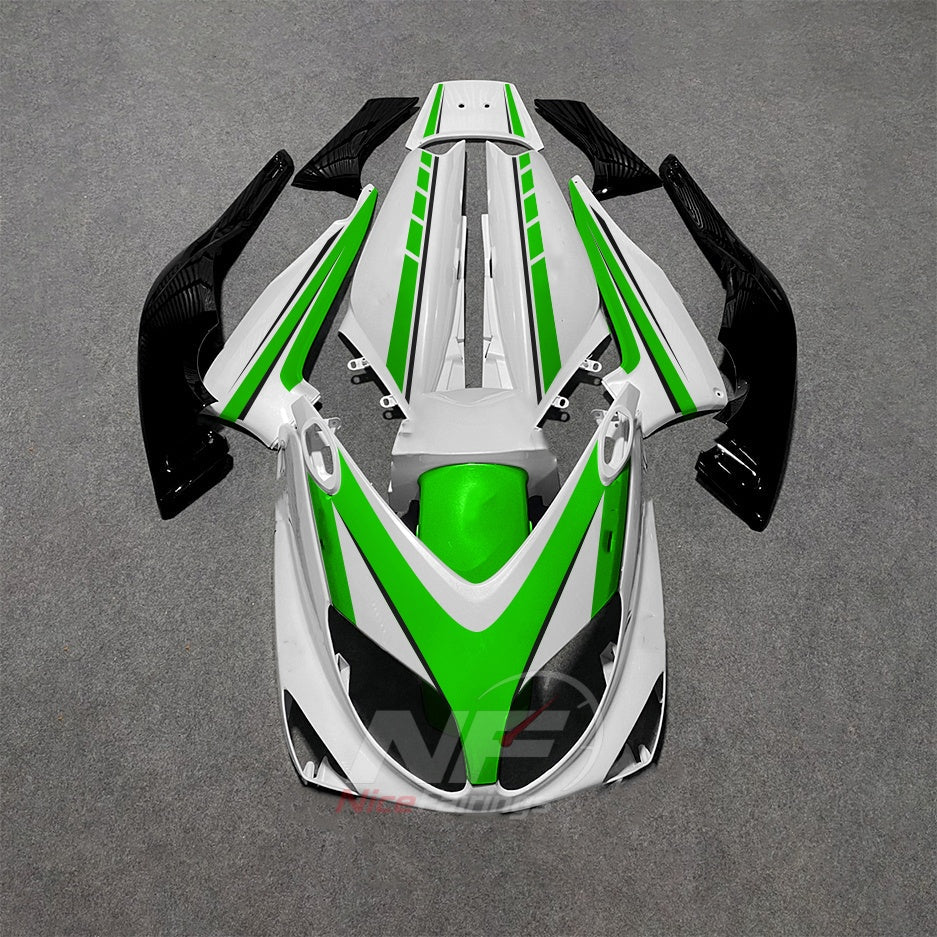 Motorcycle Fairing Kit Fits 2001-2007 YAMAHA TMAX500 (T-MAX500) - Custom-Painted ABS Bodywork - White Green Black | NiceFairings - main product image