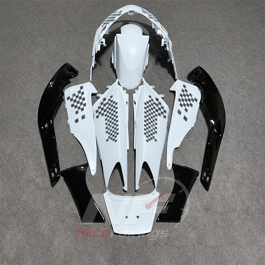 Custom Fairings Fit 2001-2007 YAMAHA TMAX500 - Scooter ABS Bodywork - White Black Checkered | NiceFairings - side angle image