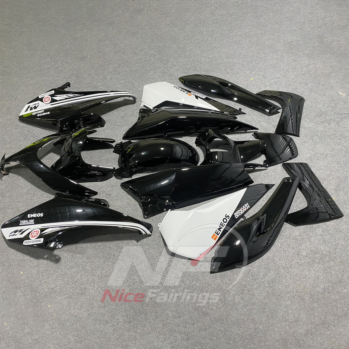 Fairing Kit Fits 2008-2011 YAMAHA TMAX500 - ABS Fairing Panels - Black White Panels | NiceFairings - front angle image