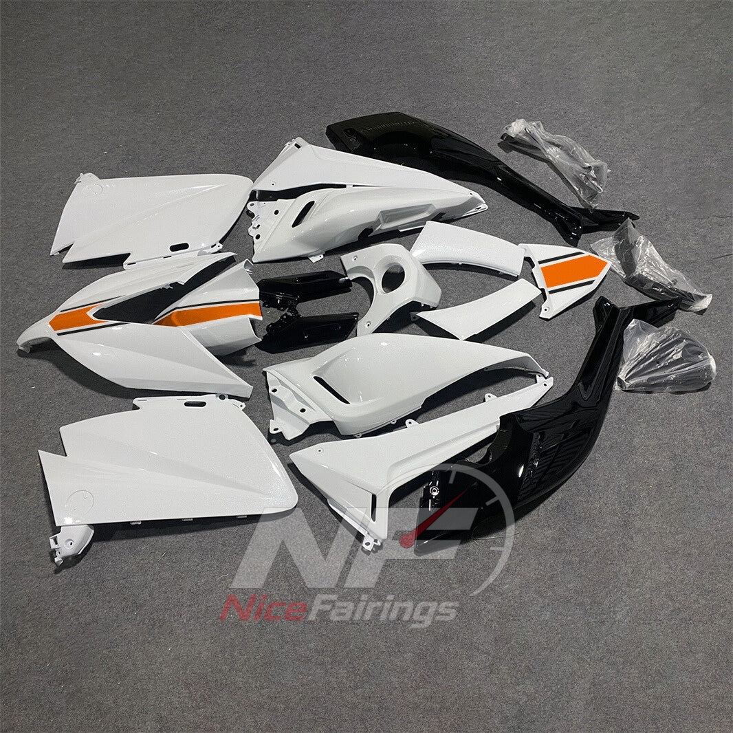 Painted White Cowling Panel Set Fits YAMAHA TMAX530 2015-2016 | NiceFairings - front angle image