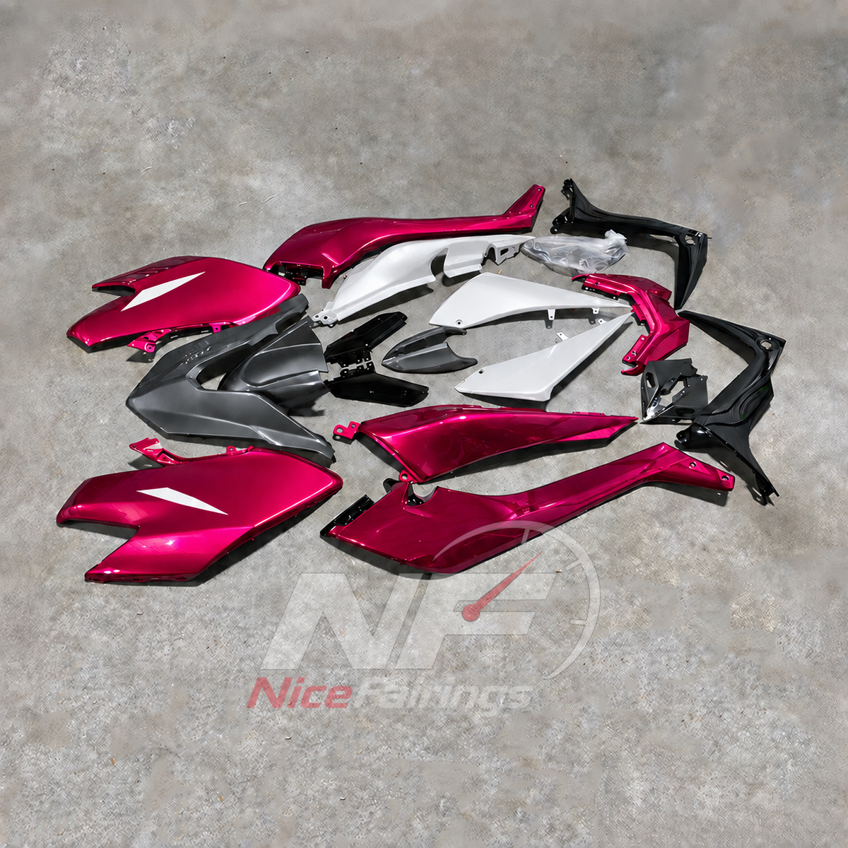 Race-Grade Sportbike Bodywork Set Fits 2017-2019 YAMAHA TMAX530 SJ14 | NiceFairings - front angle image
