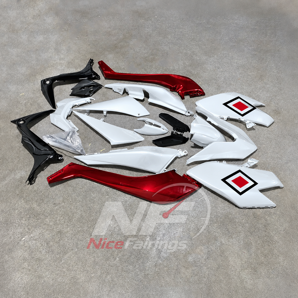 Painted White Sportbike Fairing Set Fits YAMAHA TMAX530 SJ14 2017-2019 | NiceFairings - side angle image