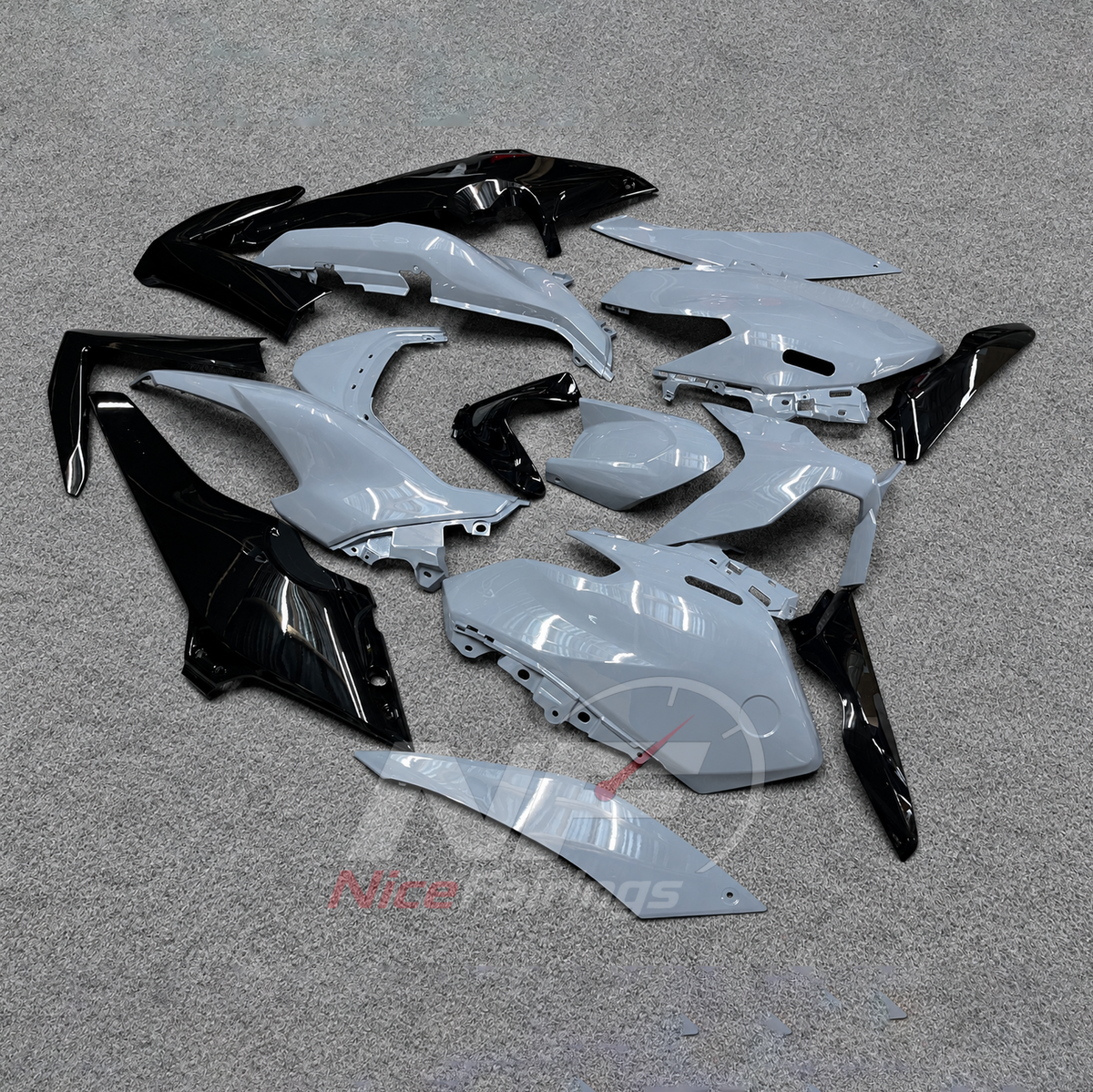 2025-2026 Yamaha TMAX560 ABS fairing kit - Pale Blue Gray Bodywork - view 2