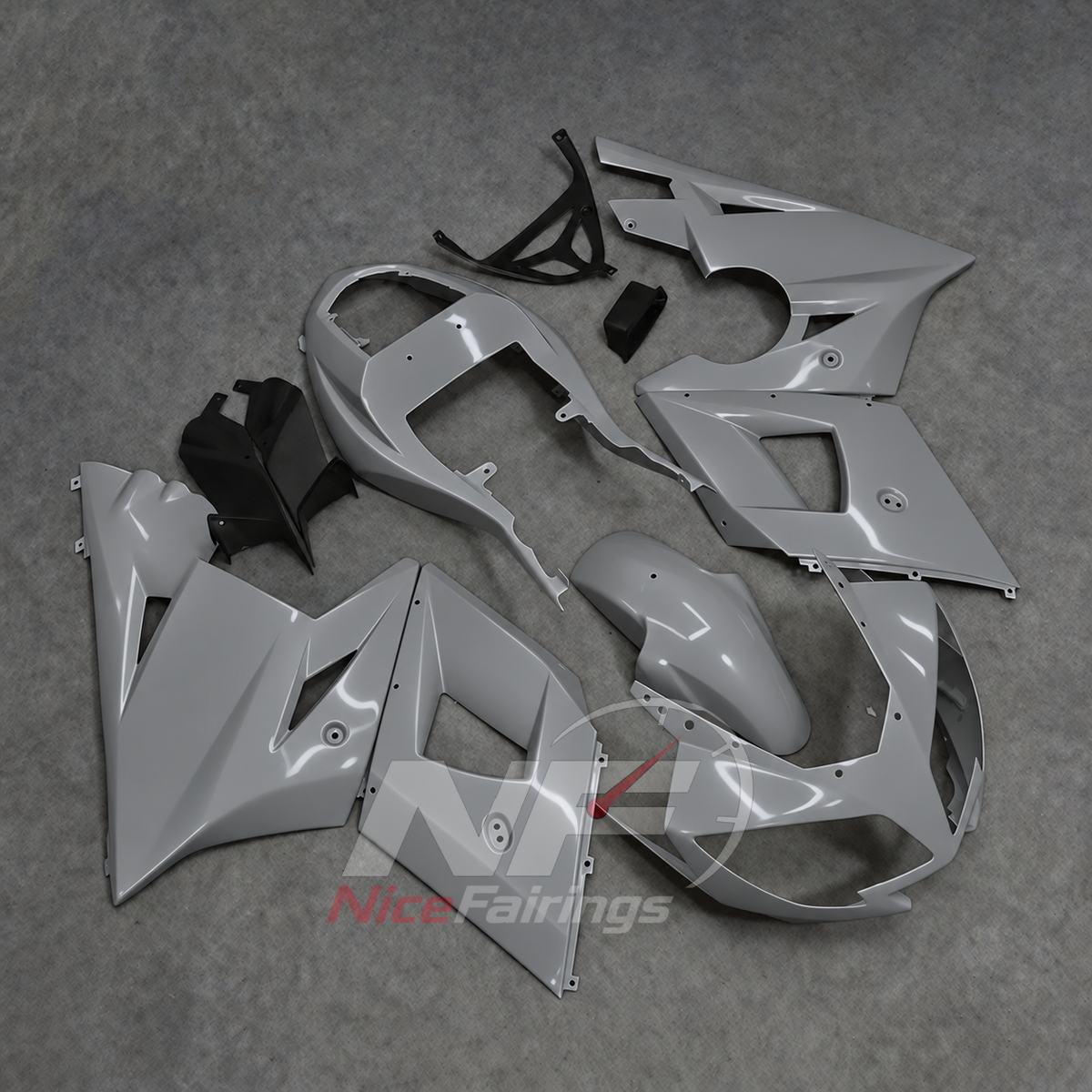 Custom Fairings Fit 2003-2005 TRIUMPH Daytona 600/650 - Handmade ABS Bodywork - Silver Grey | NiceFairings - front angle image