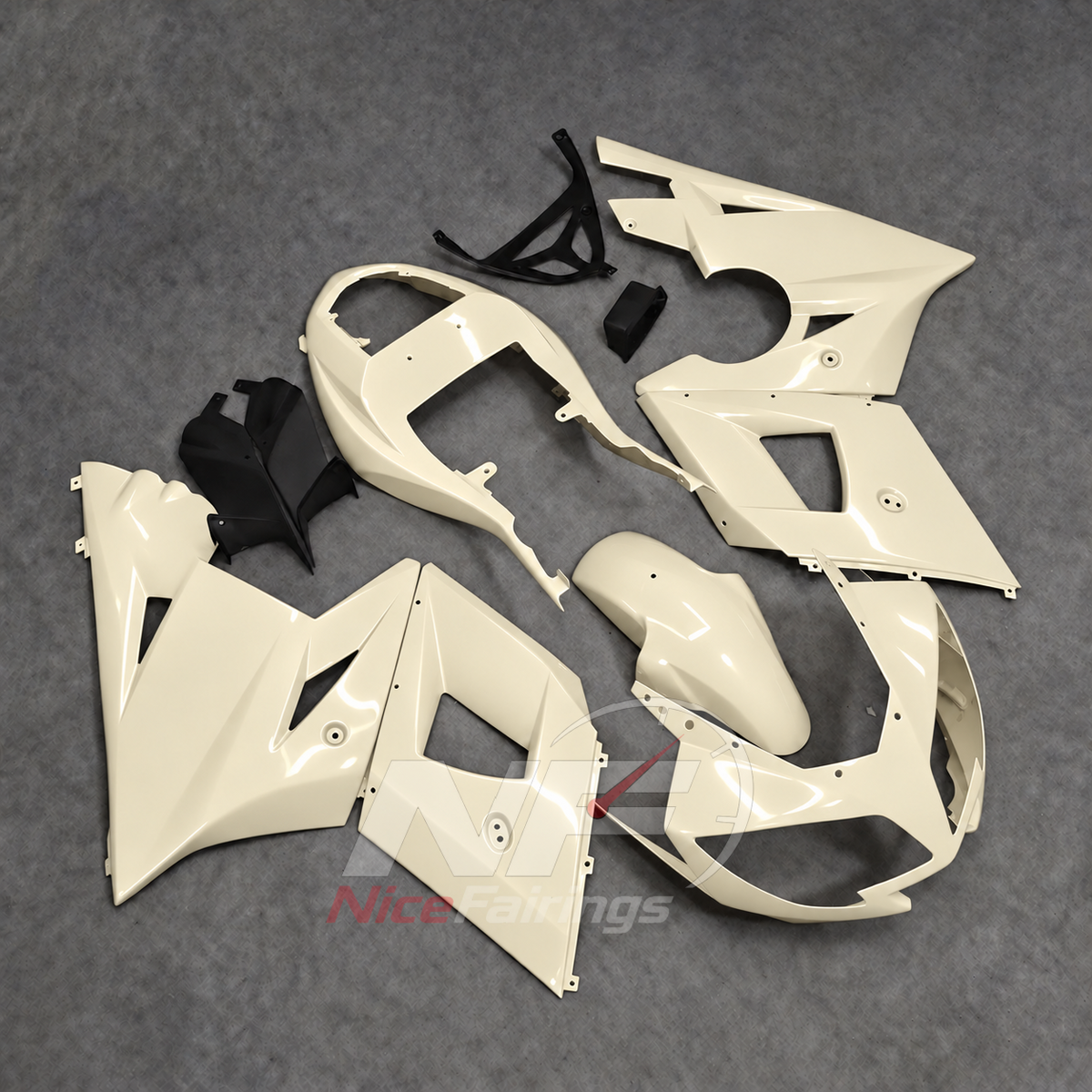 Aftermarket Fairing Kit Fits 2003-2005 TRIUMPH Daytona 600/650 - Handmade ABS Bodywork - Ivory | NiceFairings - front angle image