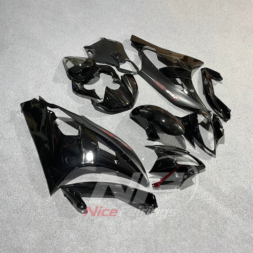 Black ABS Cowling Panels Compatible with 2006-2007 YAMAHA YZF-R6 RJ11 | NiceFairings - front angle image