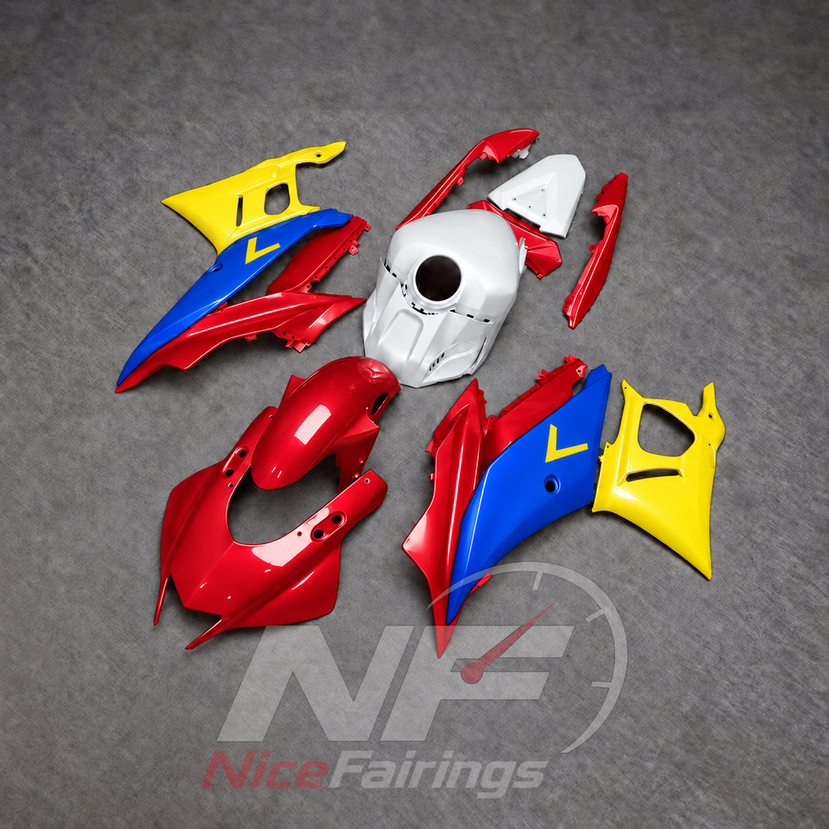 Custom-Painted Motorcycle Fairings Compatible with Yamaha YZF-R25 YZF-R3 2019-2024 | NiceFairings - side angle image