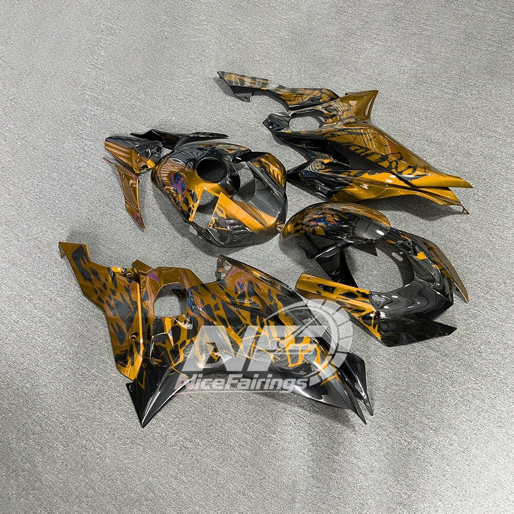 For YAMAHA YZF-R6 2017-2026 Pre-Drilled Flexible Resin Heavy Duty Aftermarket Body Fairings Kit | NiceFairings - rear angle image