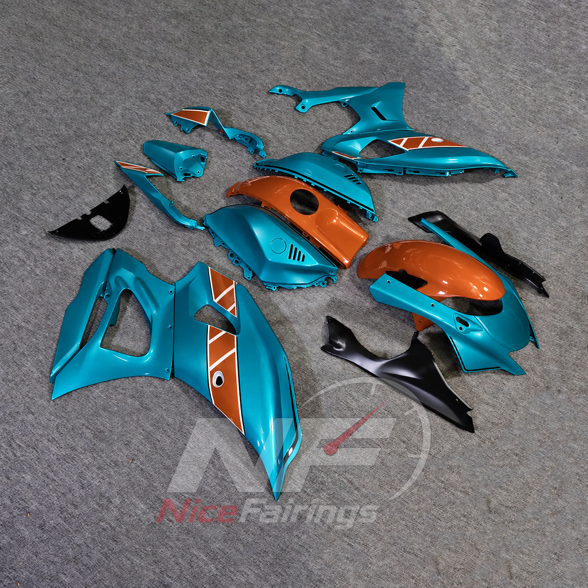Custom-Painted Sportbike Bodywork Set Compatible with Yamaha YZF-R7 2021-2025 | NiceFairings - side angle image