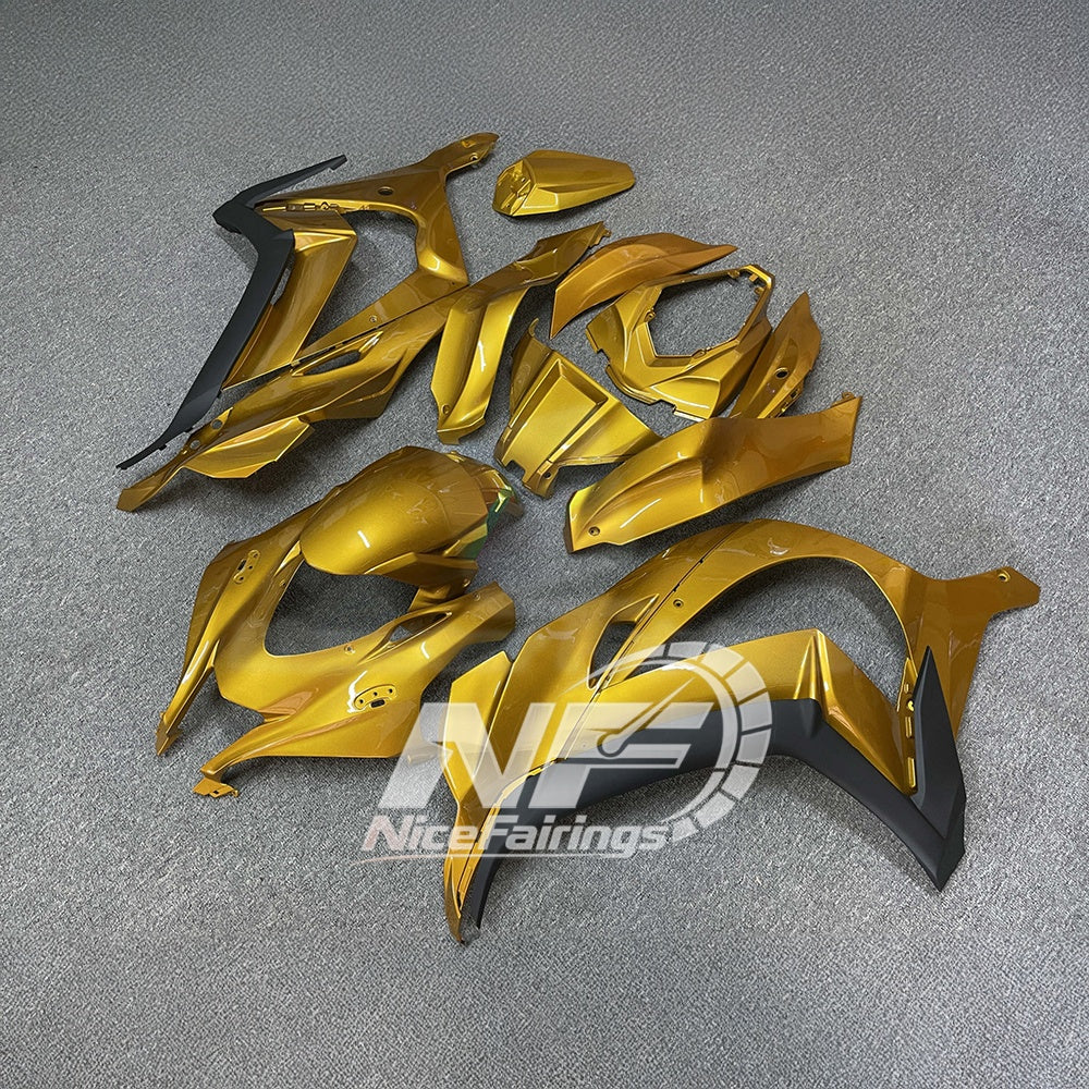 For Kawasaki ZX10R 2016-2020 Full Carbon Fiber Custom Painted UV Protection 100% Per Fairings Kit | NiceFairings - rear angle image