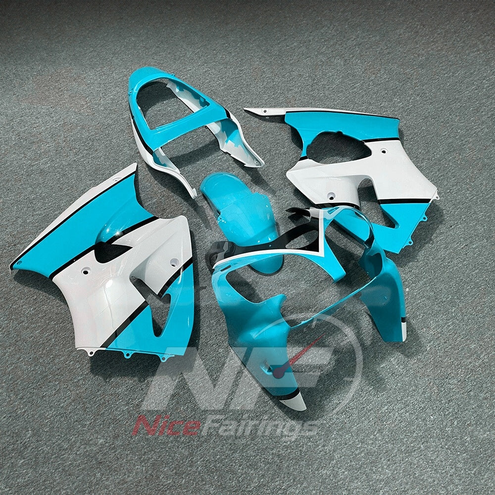 Kawasaki ZX6R 2000-2002 Turquoise white black colorblock - angled view