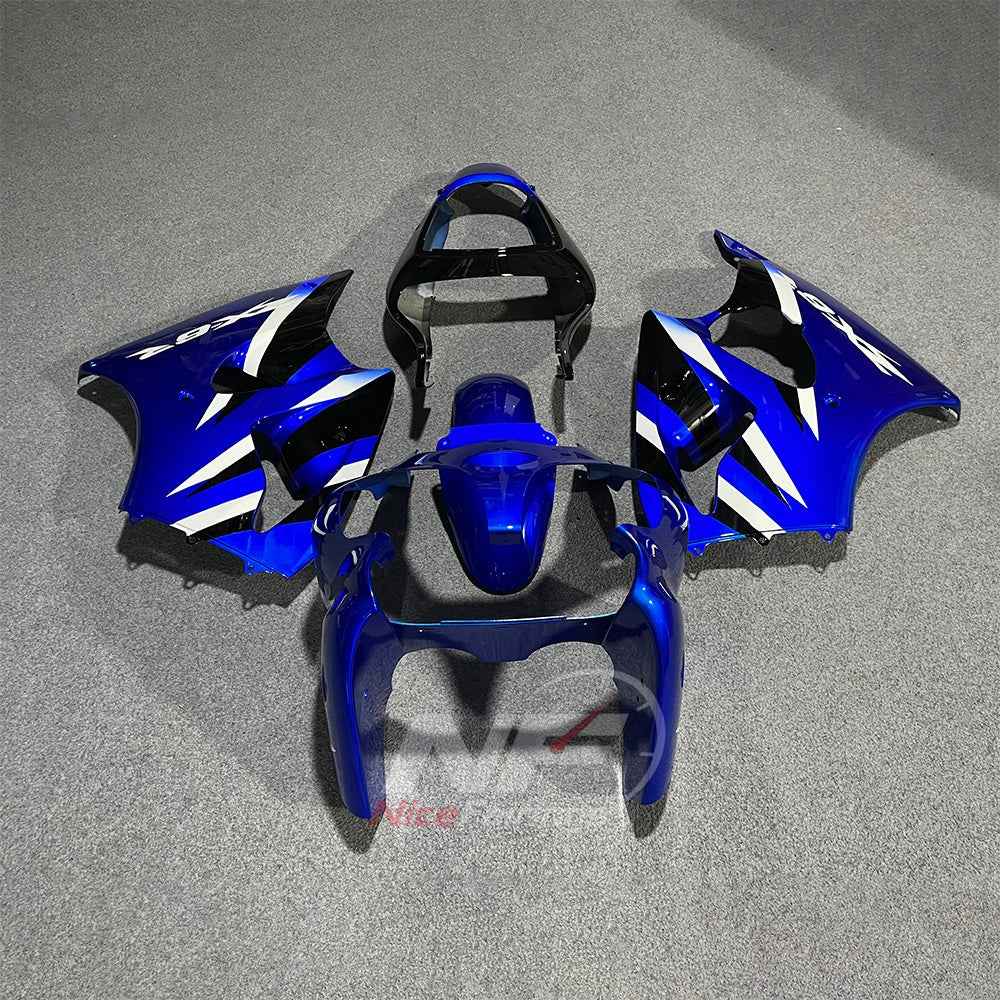 Kawasaki ZX6R 2000-2002 Blue white angular stripes - front view