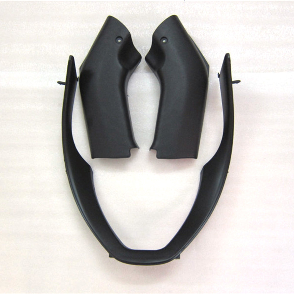 Kawasaki ZX6R 2000-2002 accompanying black inner panels and trim pieces