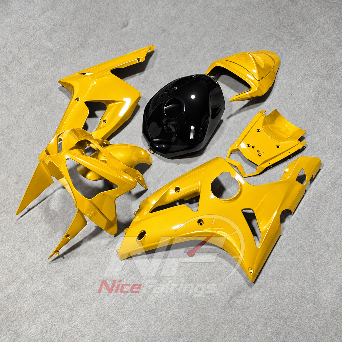 Kawasaki ZX6R 2003-2004 Yellow fairings with black tank cover - angled view