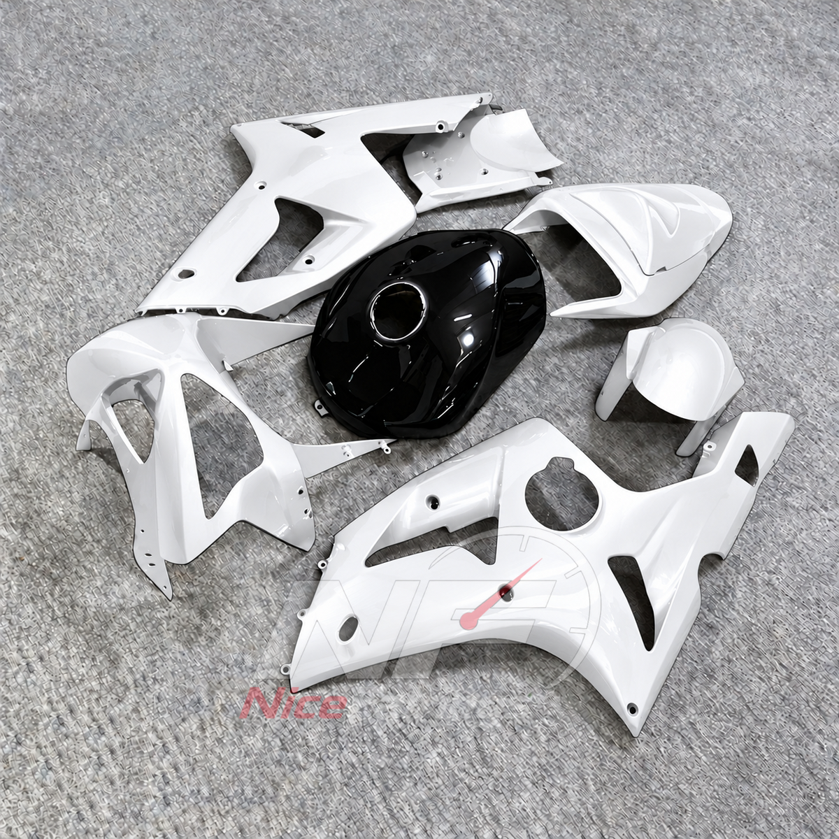 Kawasaki ZX6R 2003-2004 White fairings with black tank cover - angled view