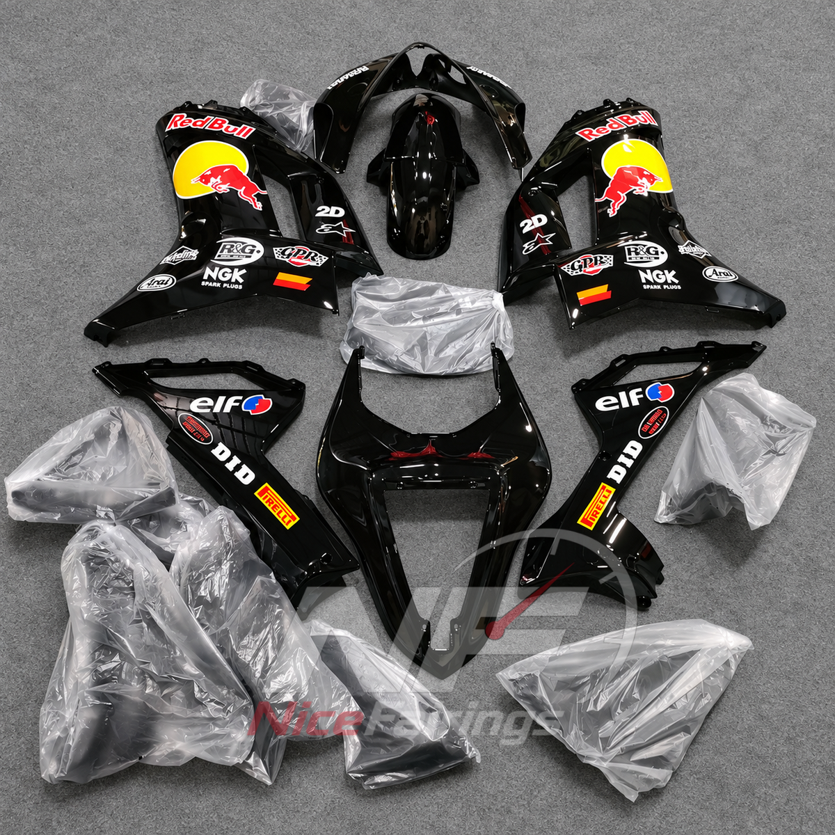 Kawasaki ZX6R 2007-2008 Black bull-emblem layout - angled view