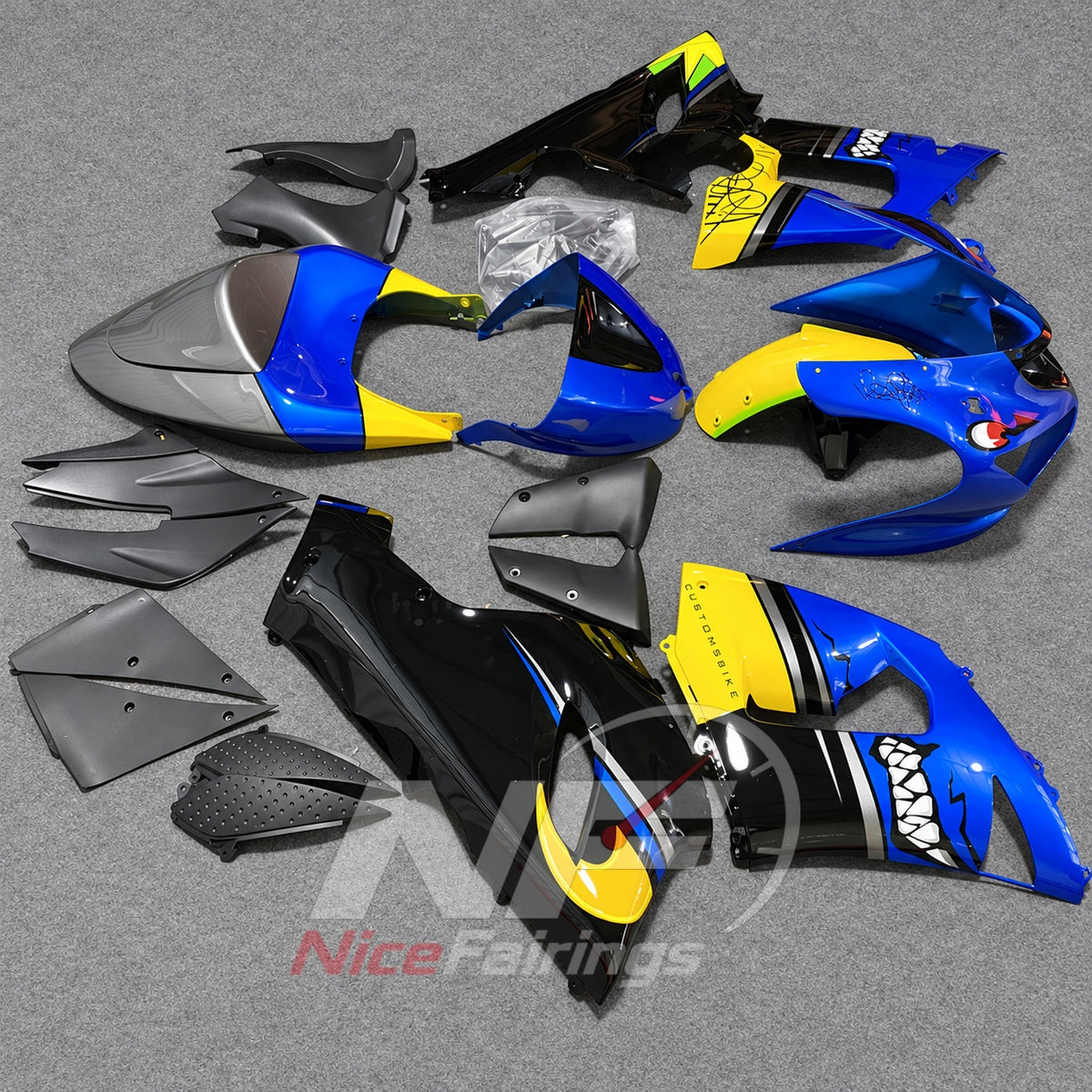 Kawasaki ZX6R 2005-2006 Blue-yellow illustrated panels - angled view