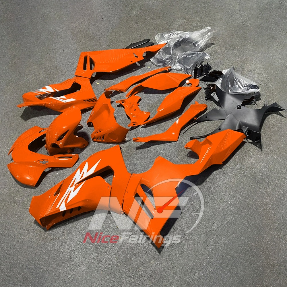 For Honda CBR1000RR-R 2020-2023 Fireblade Orange Black Custom Fairings with ABS Sportbike Plastics | NiceFairings - front angle image