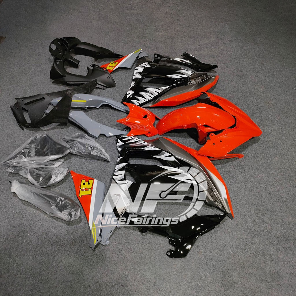 KAWASAKI Ninja 650 ER-6F Full Motorcycle Plastics red black tank-cover | NiceFairings - front angle image